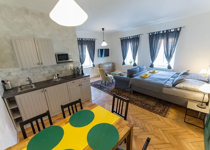 Babylon Чески-Крумлов