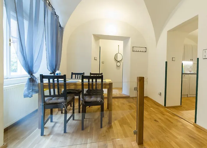 Babylon Διαμέρισμα